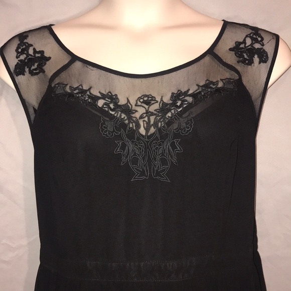torrid Dresses & Skirts - HP* Torrid Black dress with mesh overlay size 20